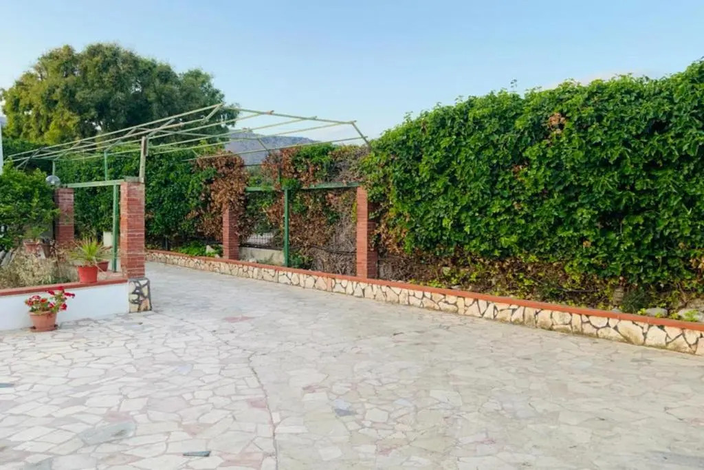 Villa Briguglio Front Beach