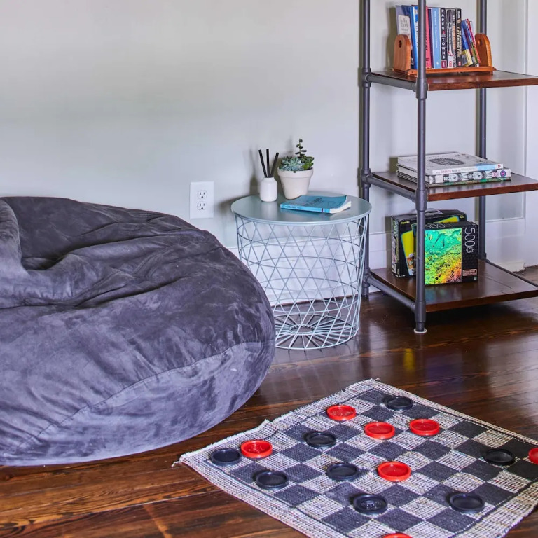 Apt2 Charles - Amazing Outdoors Dog-friendly