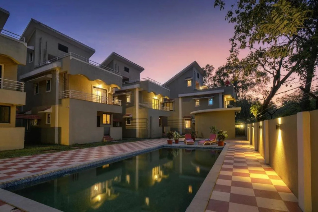 TreeHouse Blue, Hotel & Villas