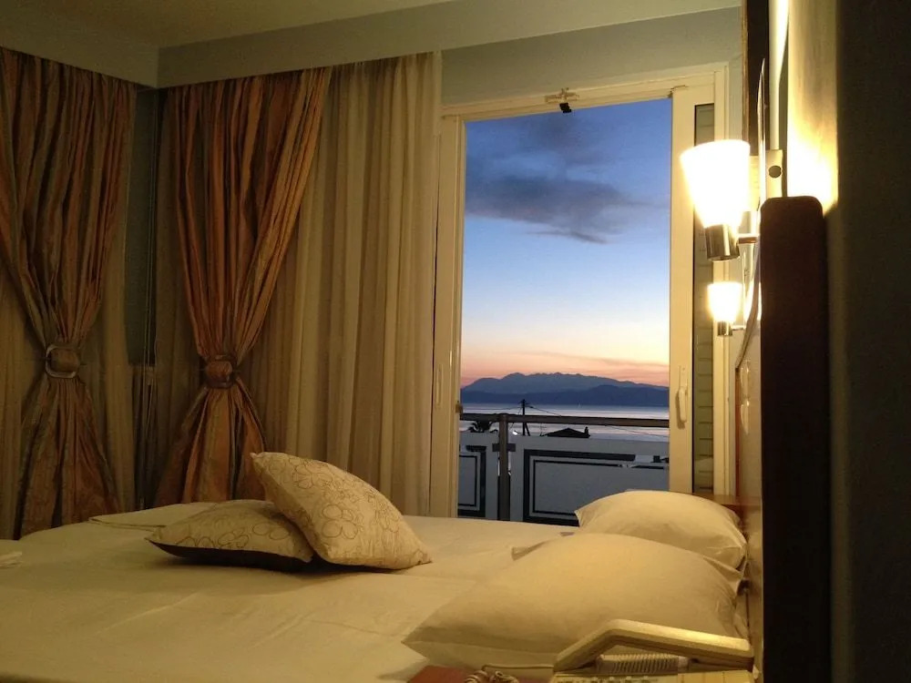 Souris Hotel
