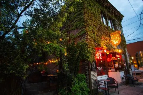 McMenamins White Eagle