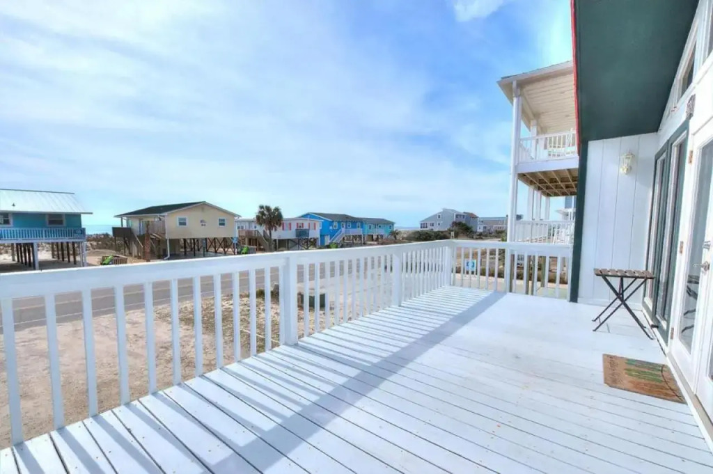 The Shore Delight
