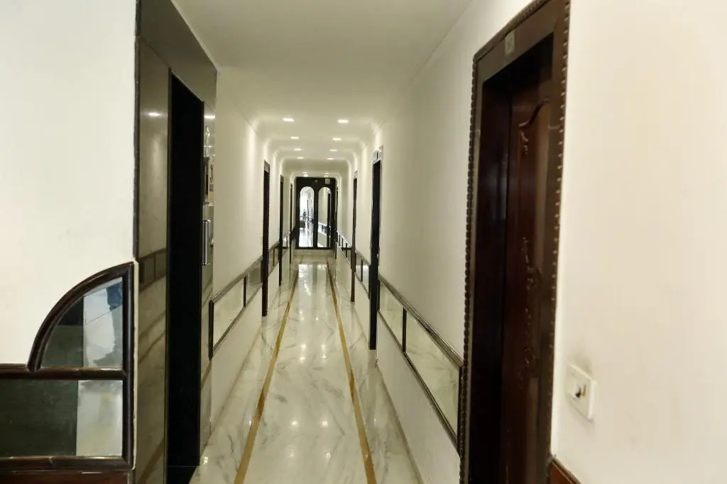 Hotel Aero Star Near Delhi Airport