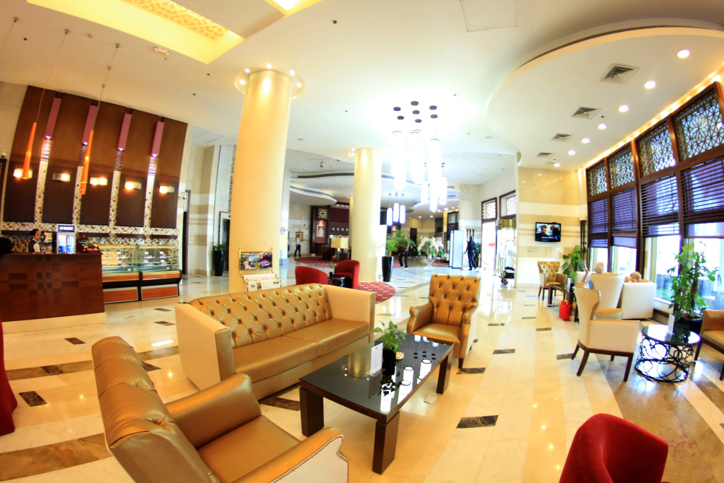 Отель Grand Regal Hotel
