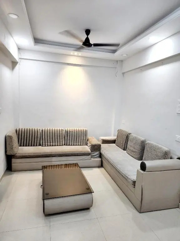 Sapphire Service Apartment