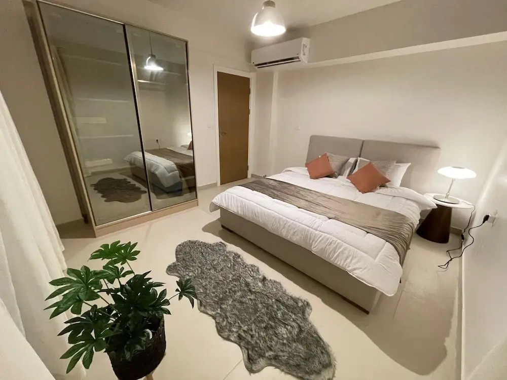 Marassi 1 bedroom with garden in marina