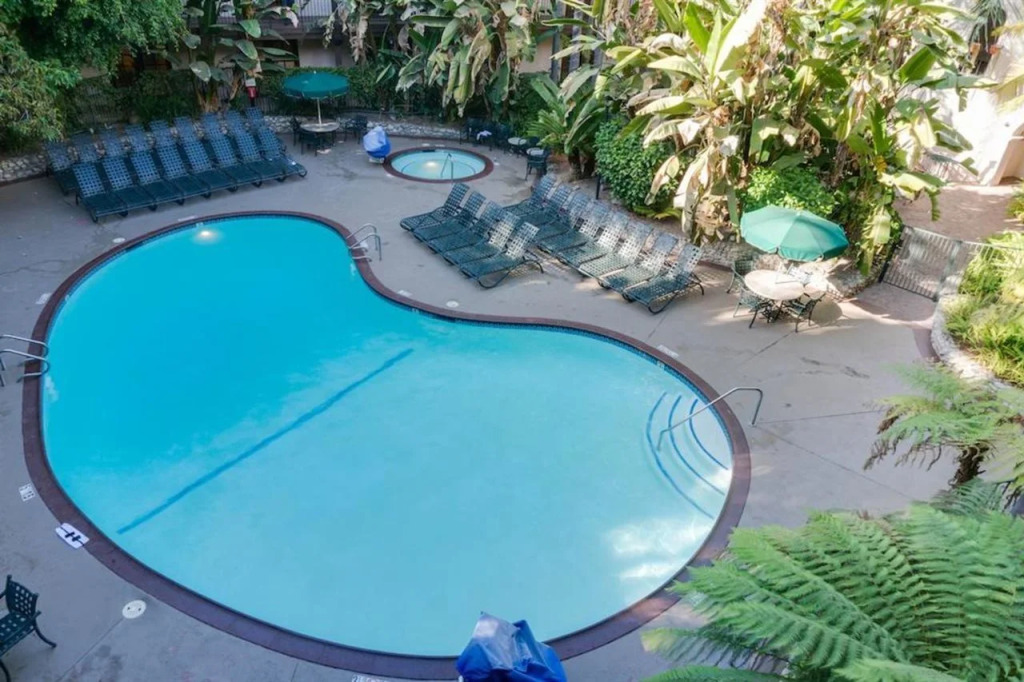 The Buena Park Grand Hotel & Suites