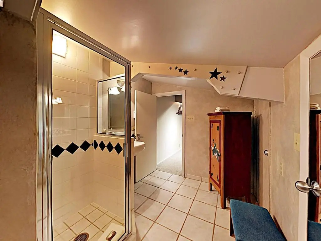 Timberline Condominiums 1 Bedroom Loft Deluxe Unit A3F