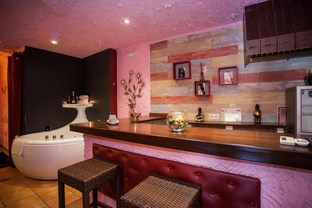 Luxury Suite