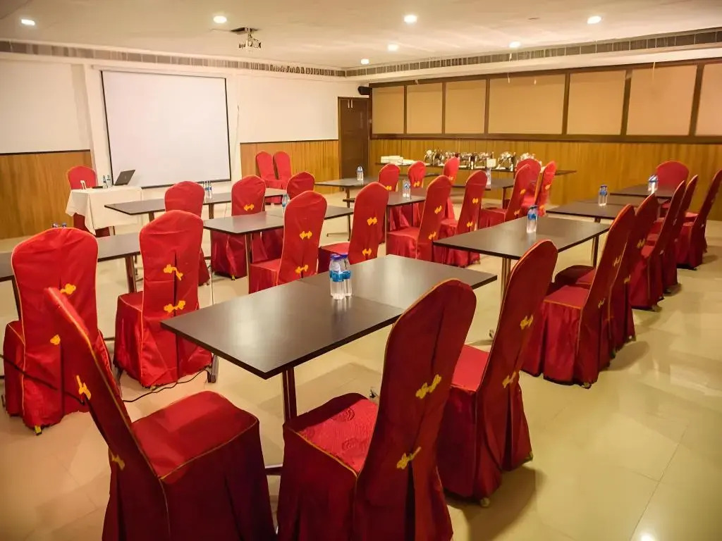 Hotel Priya