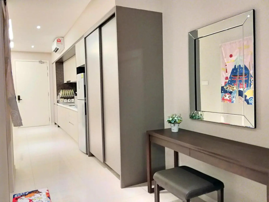 SKY POOL Designer Suite 2-7Pax at KL City