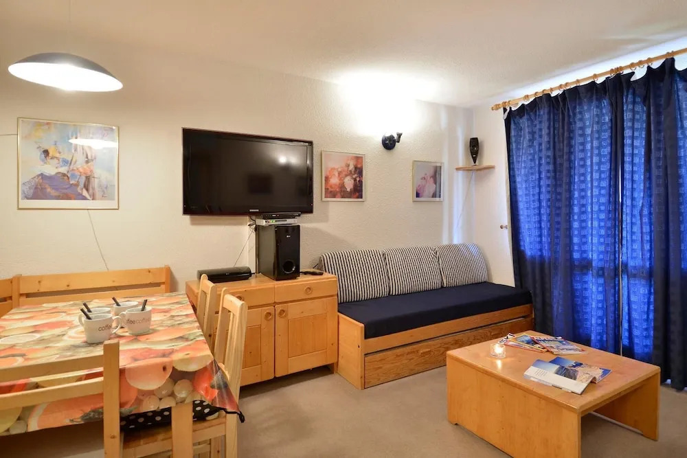 Belle Plagne Two-roomed Apartment for 5 People of 32 mÂ² Care13