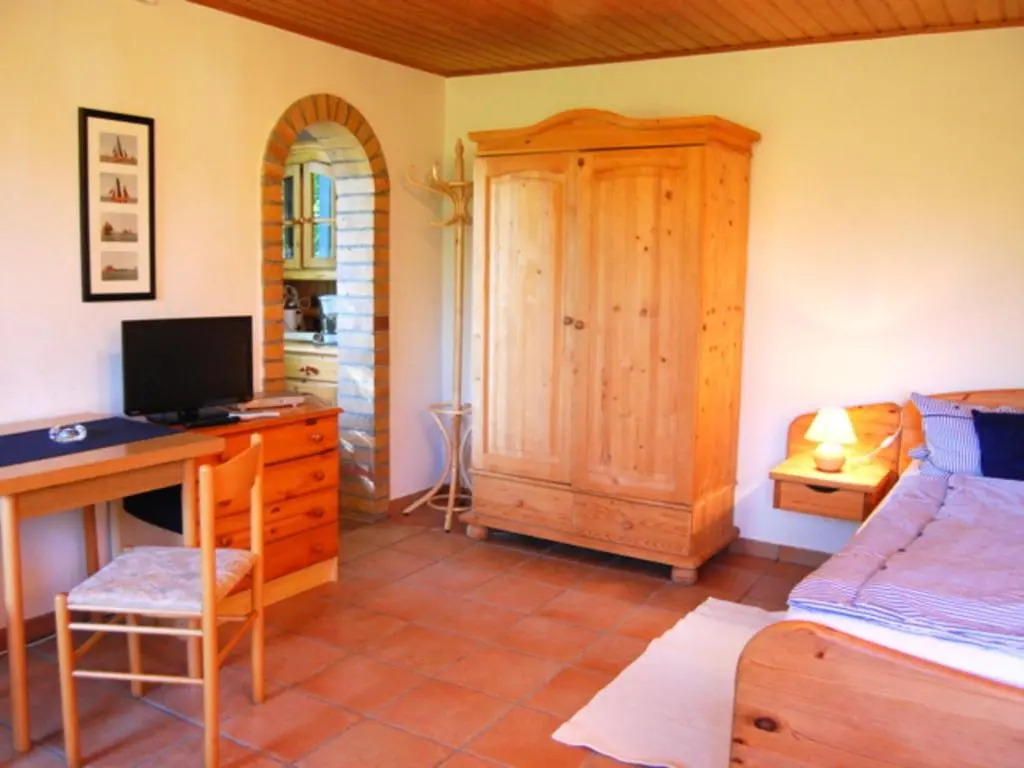 Ferienhaus mit Garten am Bodstedter Bodden
