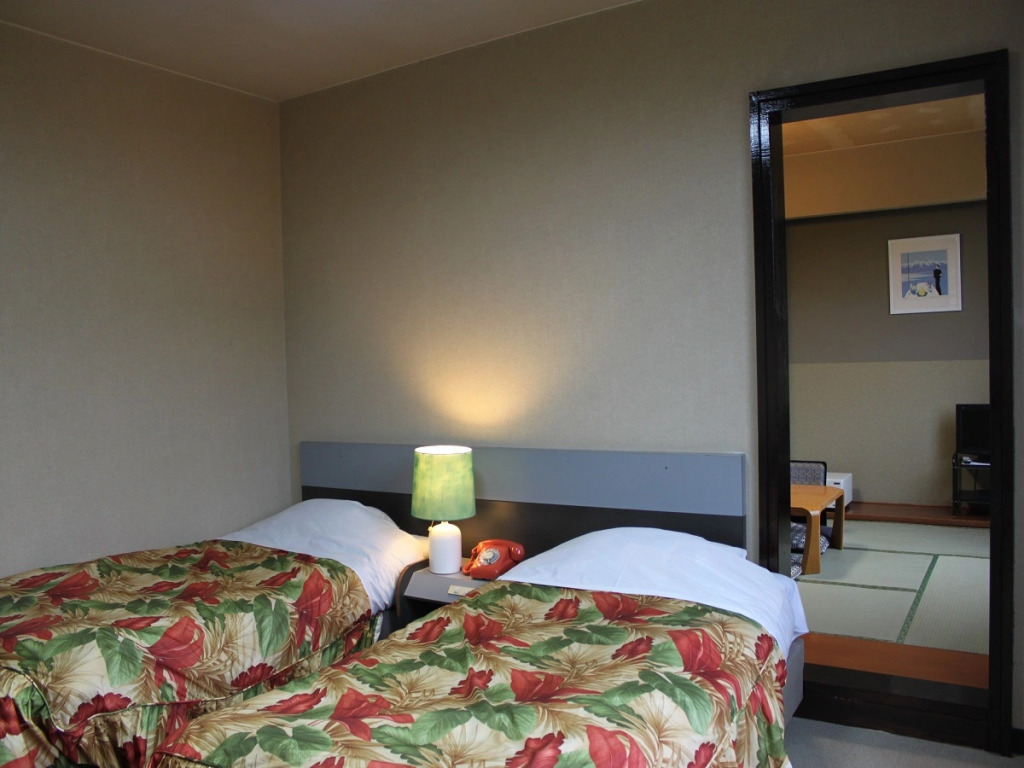 Kitashiga Holiday Inn