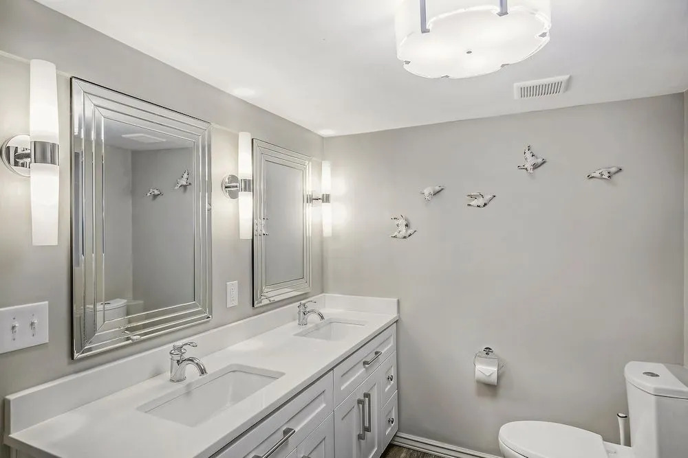 Garden Apartment in a Stately Capitol Hill Victorian House