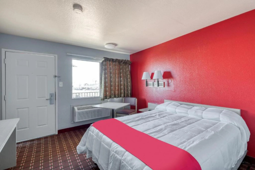 OYO Hotel Houston Southwest I-69