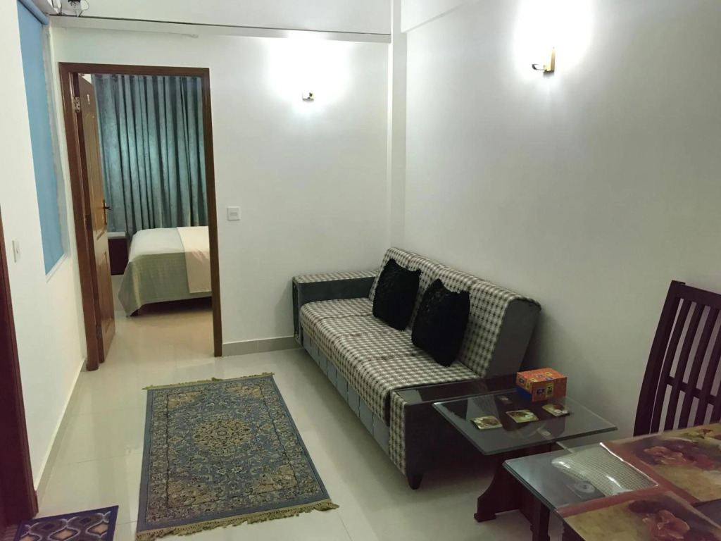 "Service Apartments Karachi" Beach View