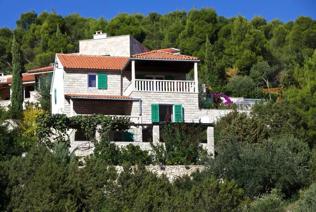 Villa More 3 Apartments A-10, A-11 and A-12 , 4-4-6 Beds