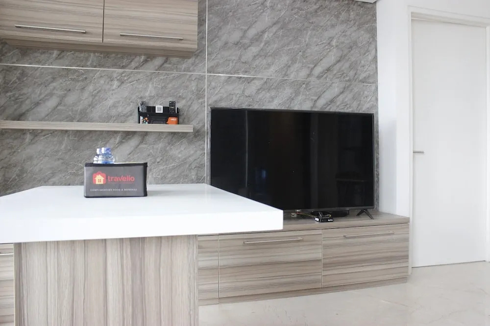Gorgeous 3br Apartment at Landmark Residence Near 23 Paskal