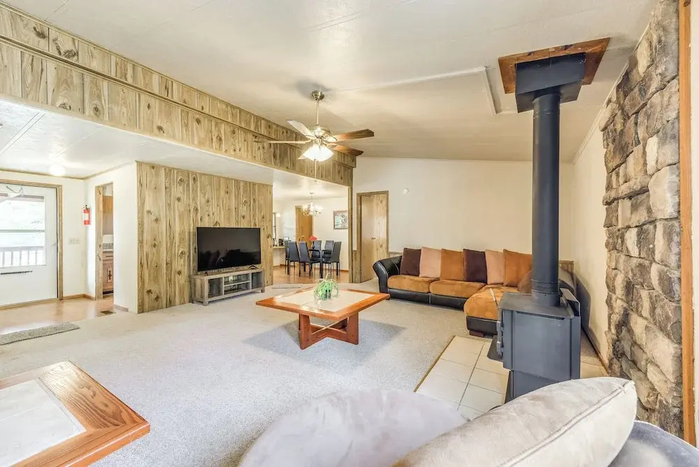 Ruidoso Vacation Rental Home: 15 Mi to Ski Apache