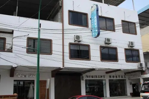 Desireny Hostal