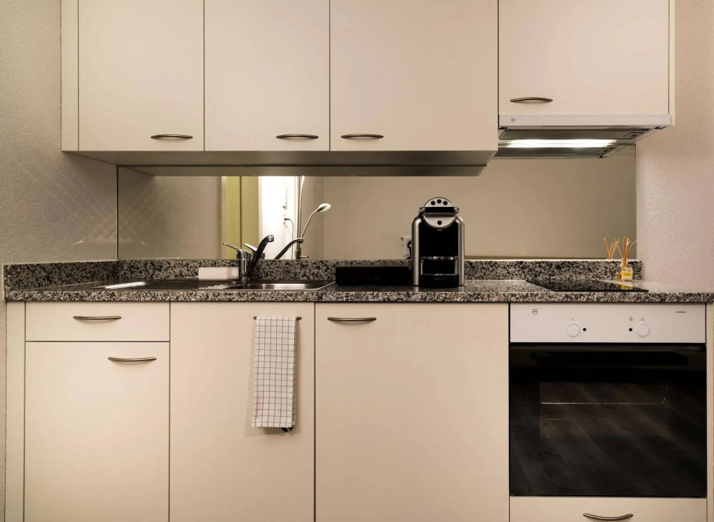Top city center location by Airhome