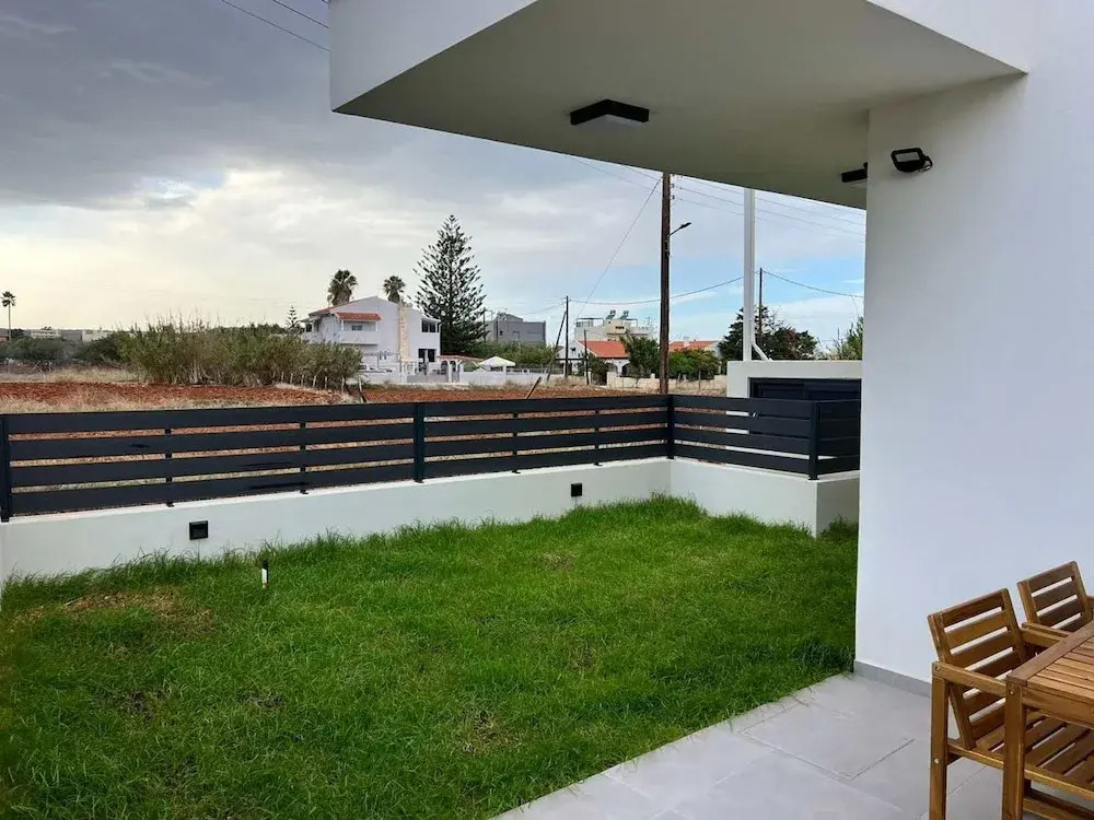 Elegant Stylish Villas with Shared Pool in Crete