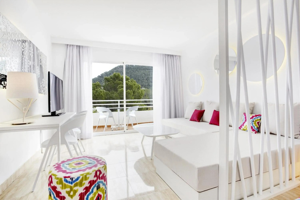 Grupotel Ibiza Beach Resort