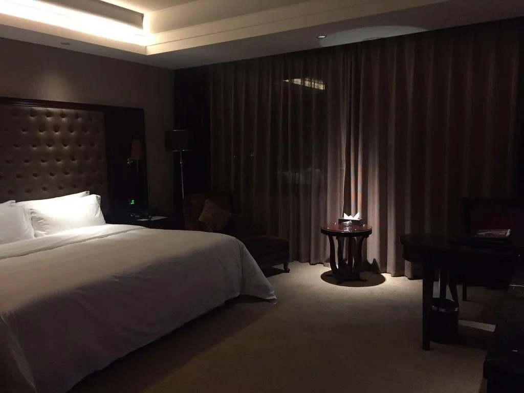 Bonjour Hotel