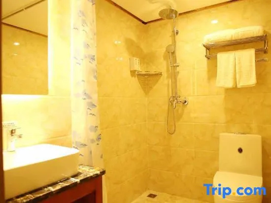 Super 8 Hotel (Beijing Tian'anmen Wangfujing Pedestrian Street)
