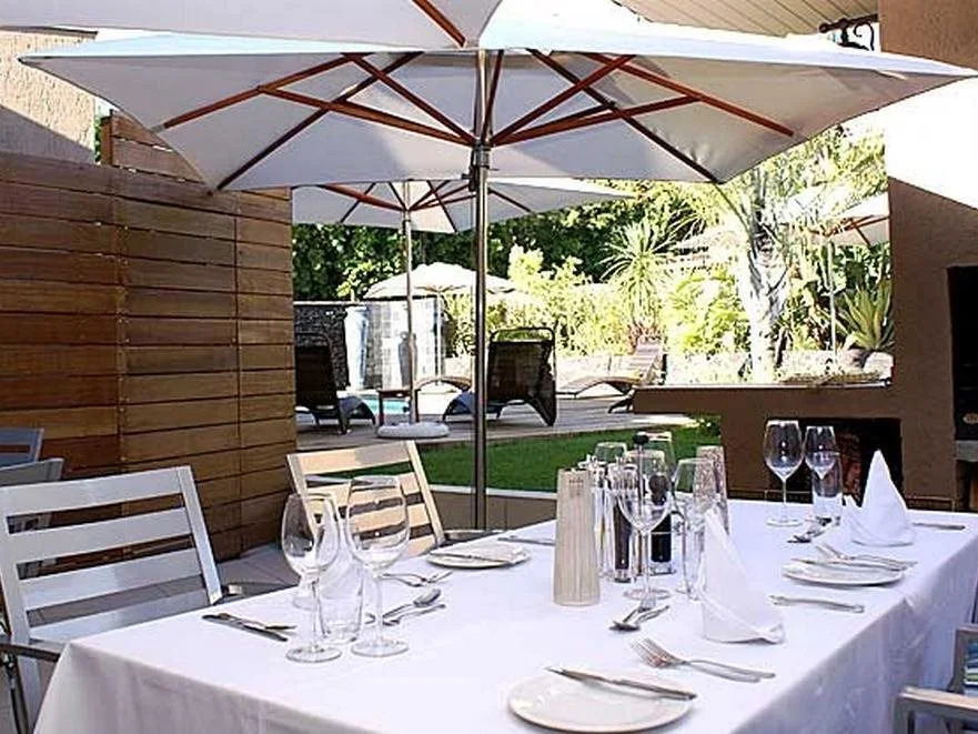 SW1 Luxury Guest Retreat