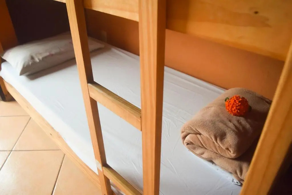 Leos Clan Beach Hostel