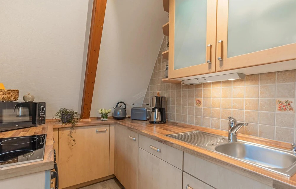 2 Bedroom Nice Home In Friedrichskoog