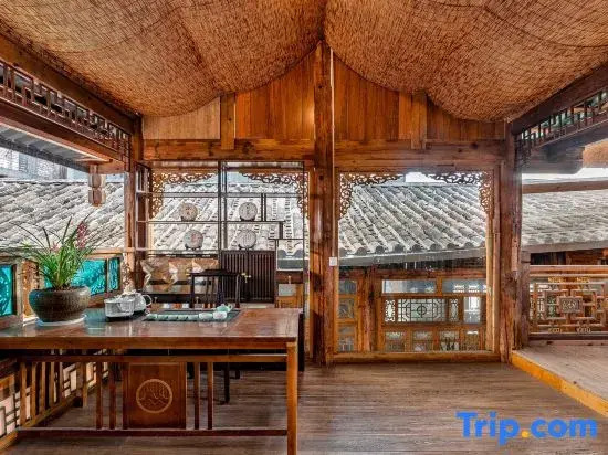 Hike Haven, a Naxi designer Snow Mountain Scenic Homestay