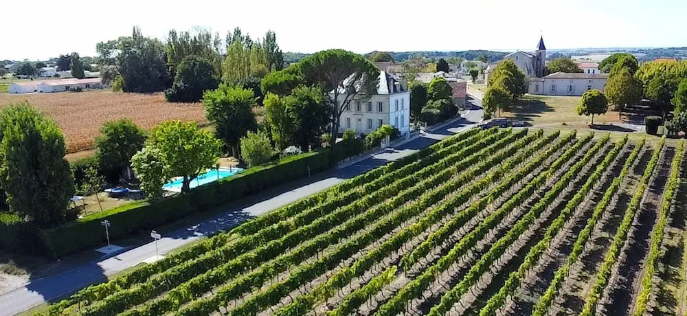 Le Logis dEpargnes B&B and Gite