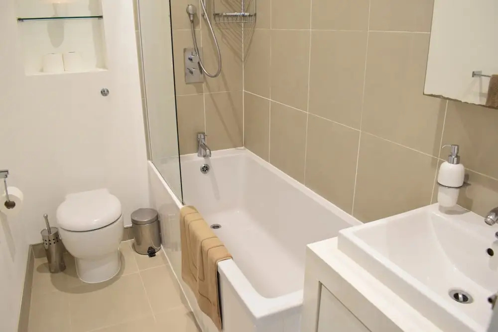 1BR - Notting Hill/Westbourne Park - FF - RGB 82545