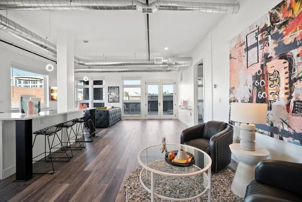 Rino Art Lofts - Funky District, Walk Downtown