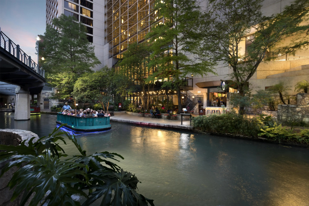 Hyatt Regency San Antonio Riverwalk