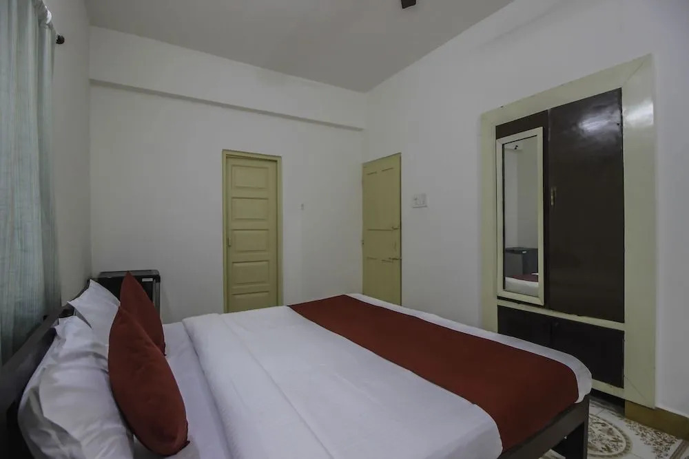 OYO 10791 Home Elegant Studio Candolim Beach