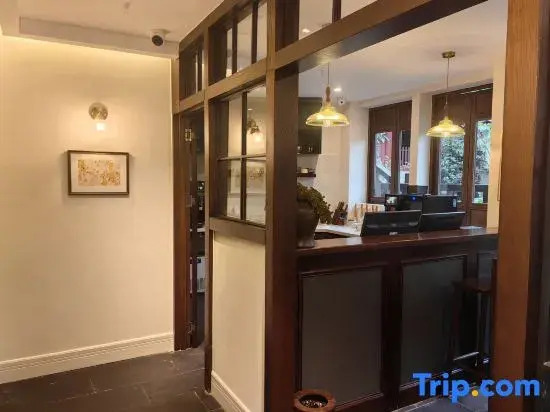 Tuxin Homestay (Chongqing Jindaoxia Pianyan Ancient Town)