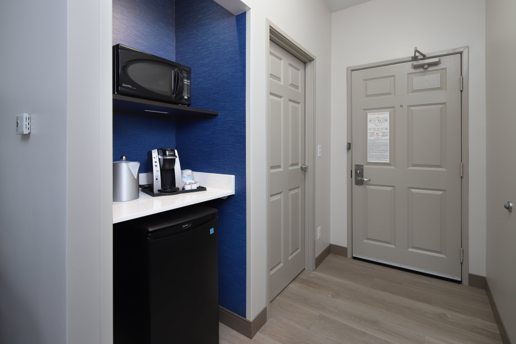 Holiday Inn Express Grand Rapids Southwest by IHG