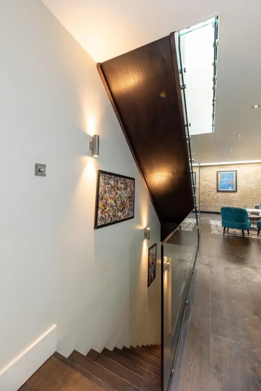 Spacious 4BR Victorian Estate in Kensington