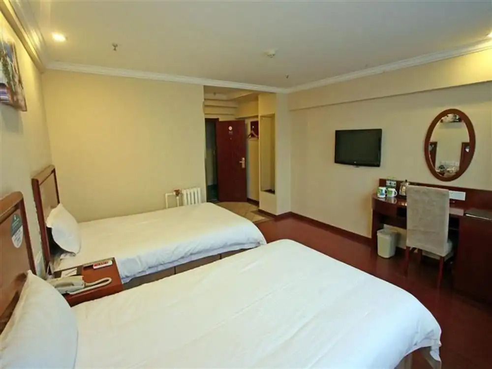 GreenTree Inn Qinghuangdao Sun City Hotel