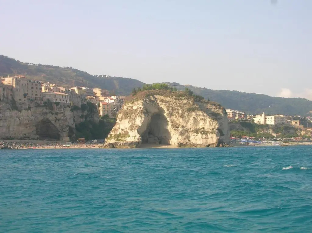 Camera Nella Roccia