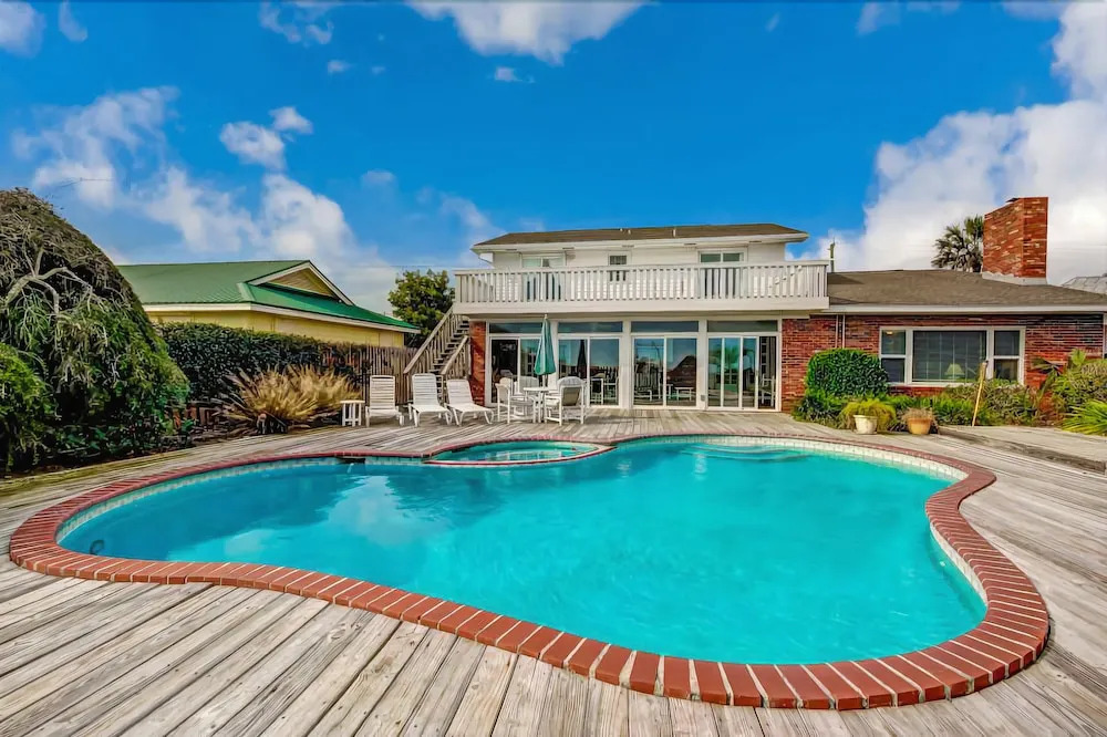 3690 S Fletcher - 4 Br Cottage