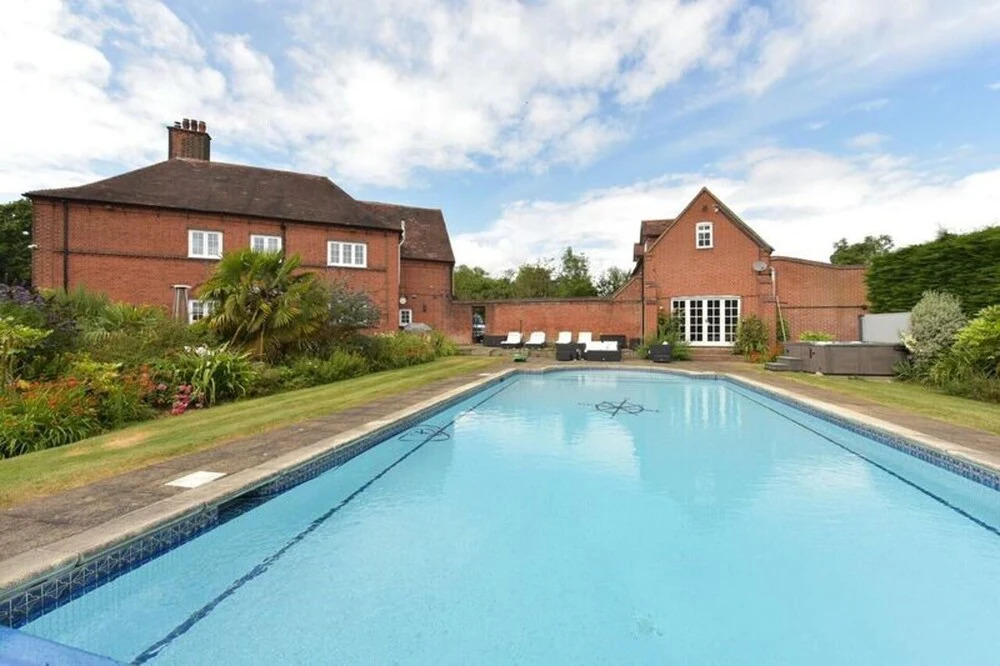 Stunning 100-year-old Converted Coach House