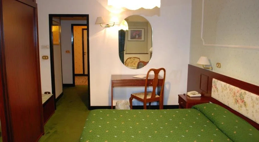 Hotel Royal
