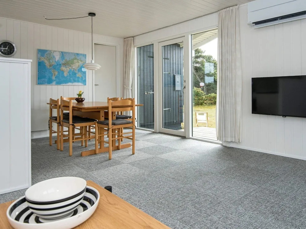 Sunlit Holiday Home in Fanø With Terrace