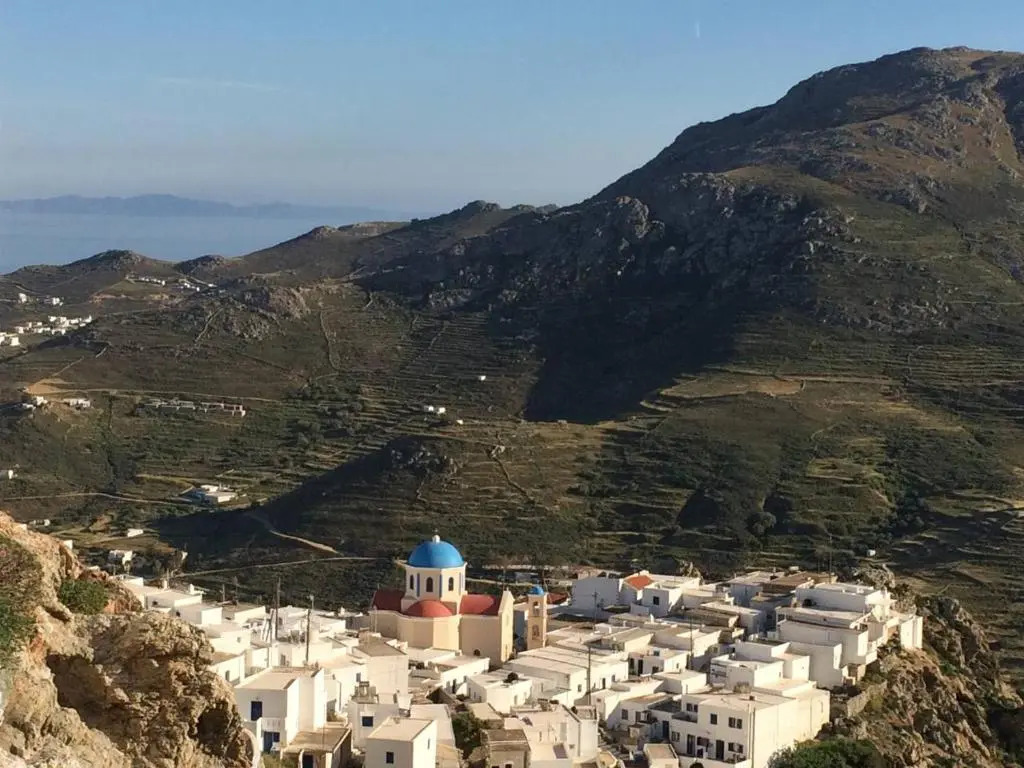 Serifos 1890 cliff house