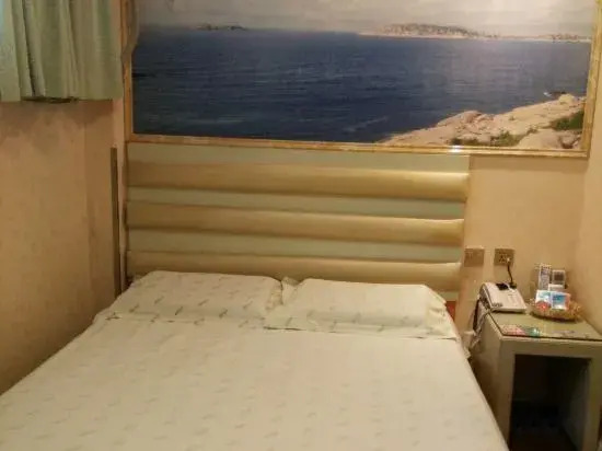 Rest Motel (Pingyang Kunyang Renmin Road Store)